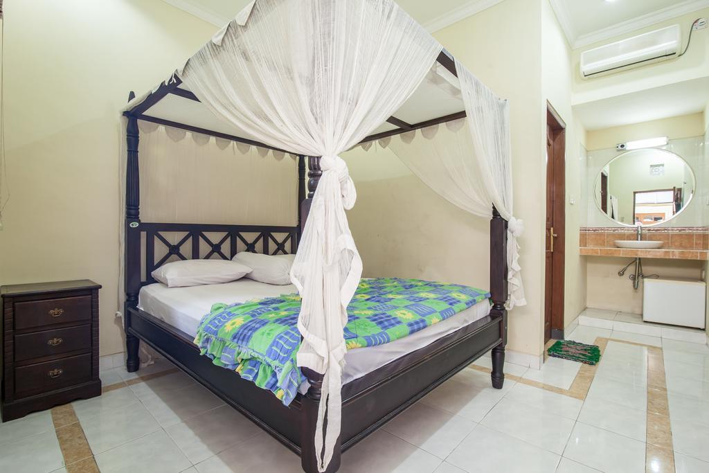 Lori Beach Inn Seminyak Cameră foto